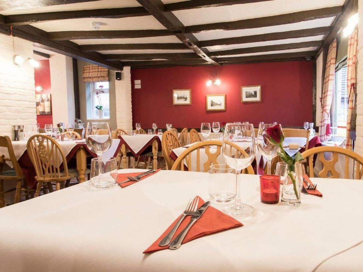 The Rose And Crown Hotel Thorpe-le-Soken Eksteriør billede